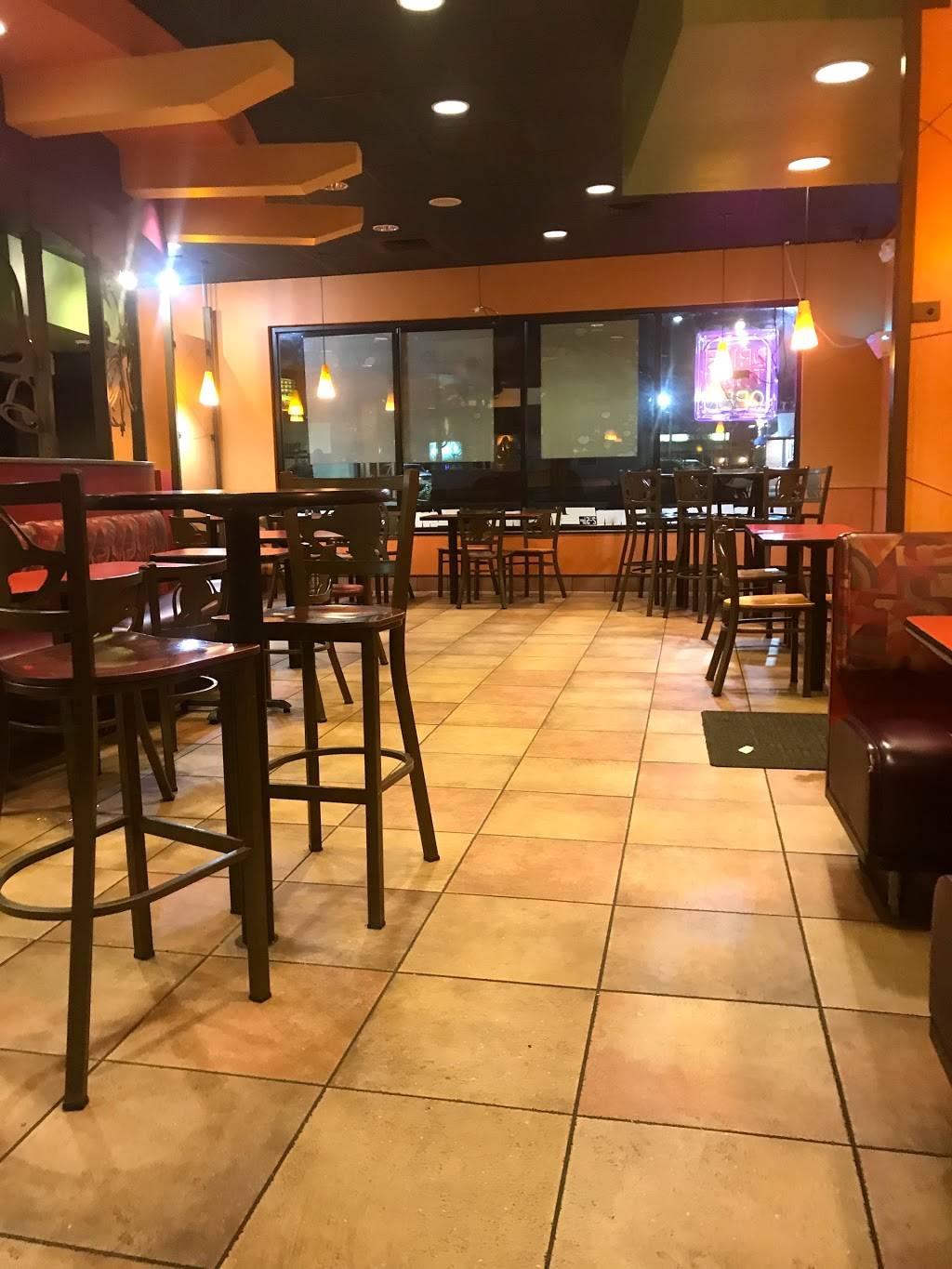 Taco Bell | meal takeaway | 1220 Market St, Redding, CA 96001, USA | 5302463826 OR +1 530-246-3826