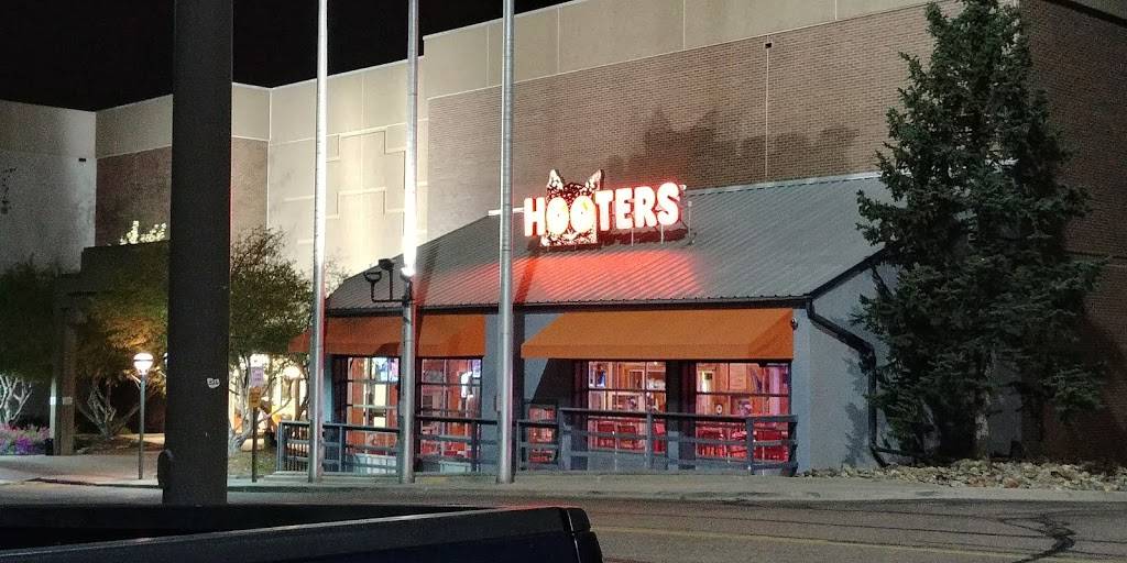 Hooters | restaurant | 750 Citadel Dr E Ste. 1012, Colorado Springs, CO 80909, USA | 7195963111 OR +1 719-596-3111