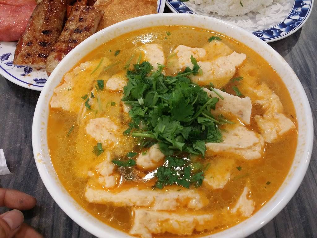 Com Tam Thuan Kieu | restaurant | 14282 Brookhurst St, Garden Grove, CA 92843, USA | 7145314852 OR +1 714-531-4852