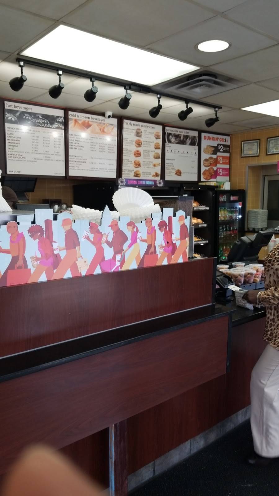 Dunkin | bakery | 4700 N Broad St, Philadelphia, PA 19141, USA | 2154579709 OR +1 215-457-9709