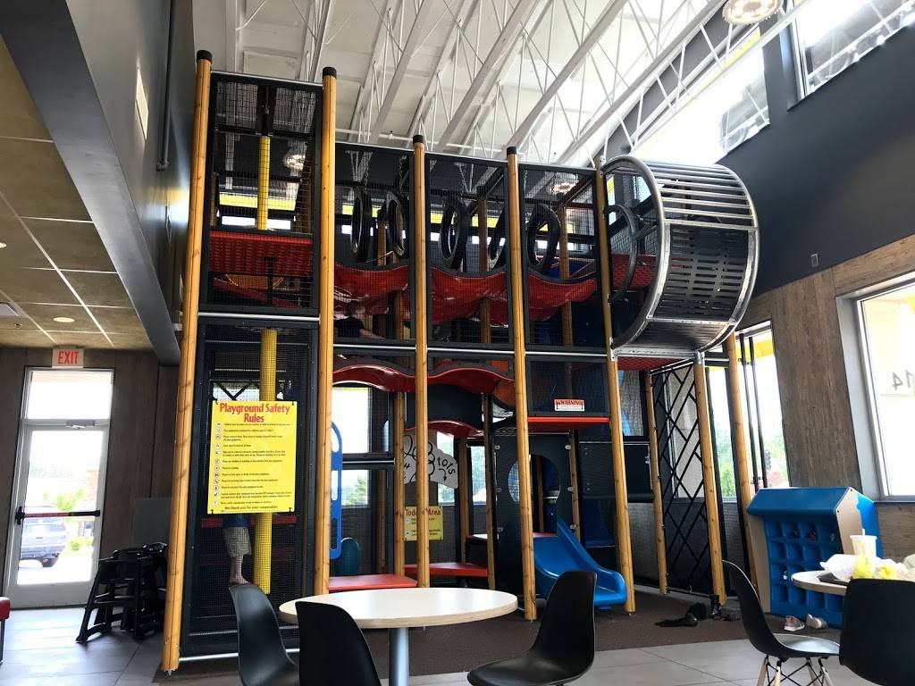 McDonalds | cafe | 814 N, MO-7, Blue Springs, MO 64014, USA | 8162295554 OR +1 816-229-5554