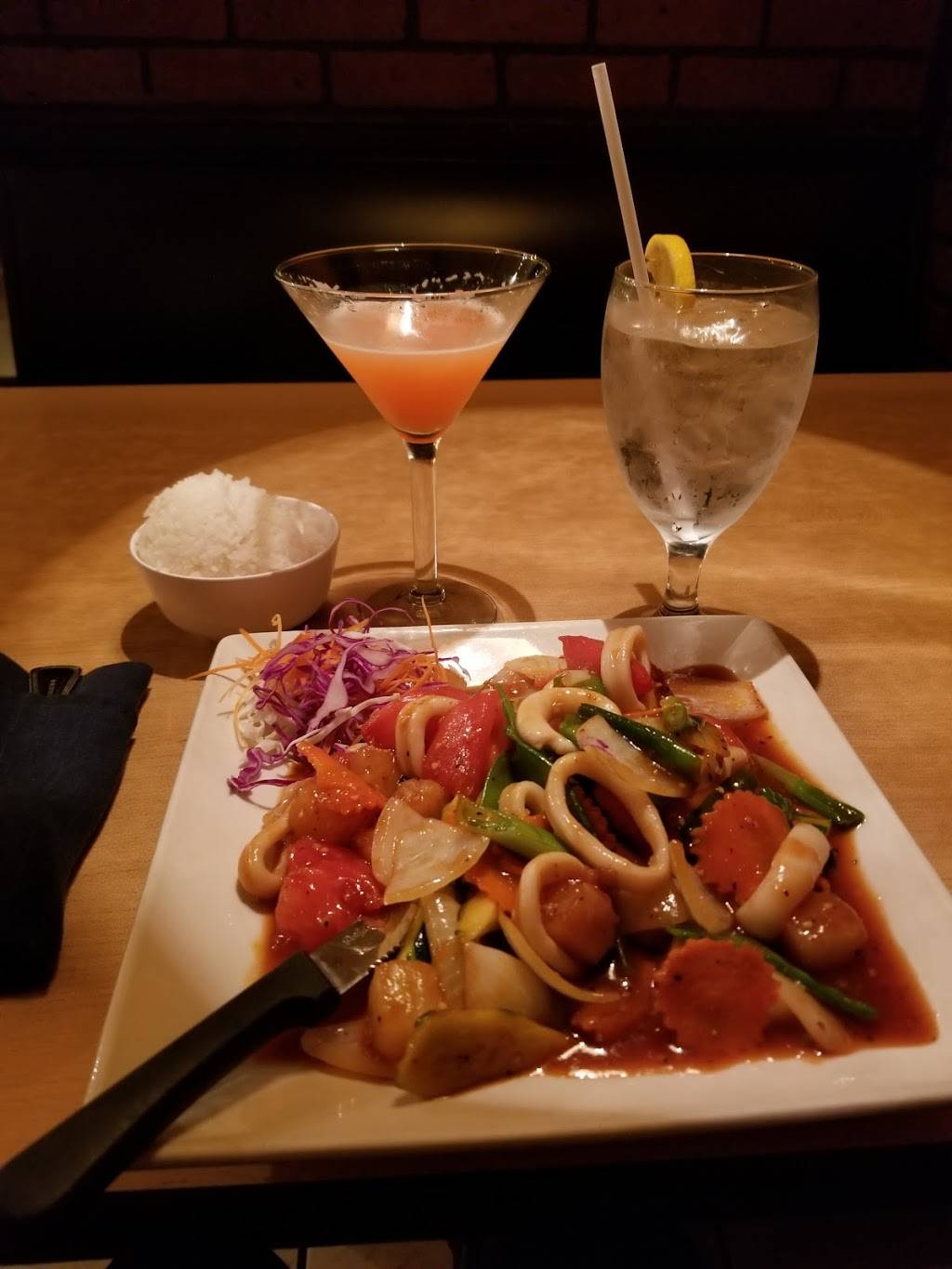 Sumo House | restaurant | 713 17th St, Vero Beach, FL 32960, USA | 7727700835 OR +1 772-770-0835