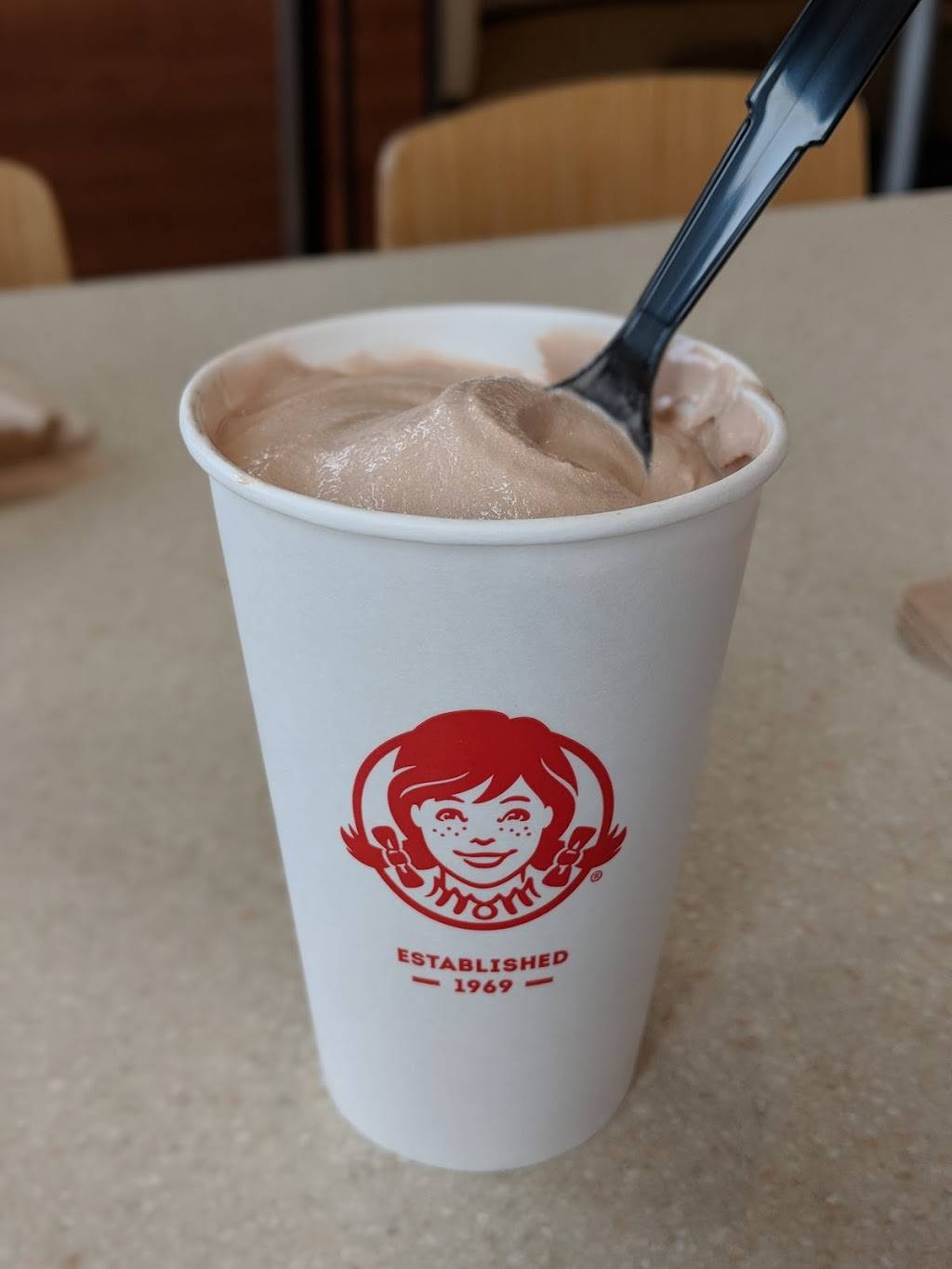 Wendys | restaurant | 145 S Western Ave, Chicago, IL 60612, USA | 3122264802 OR +1 312-226-4802