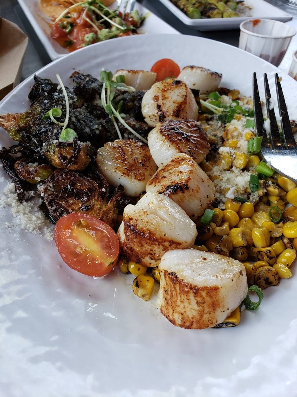 California Fish Grill | restaurant | 120 Fletcher Pkwy Suite 113-B, El Cajon, CA 92020, USA | 6193831510 OR +1 619-383-1510