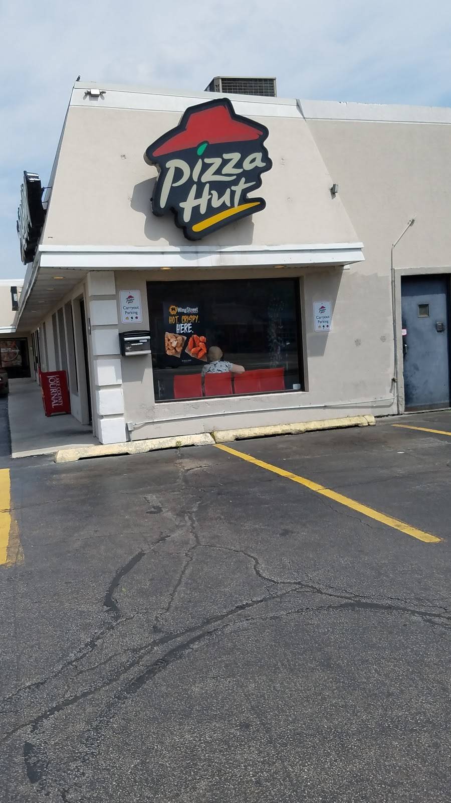 Pizza Hut | restaurant | 5 E, Grand Ave, Fox Lake, IL 60020, USA | 8475877929 OR +1 847-587-7929