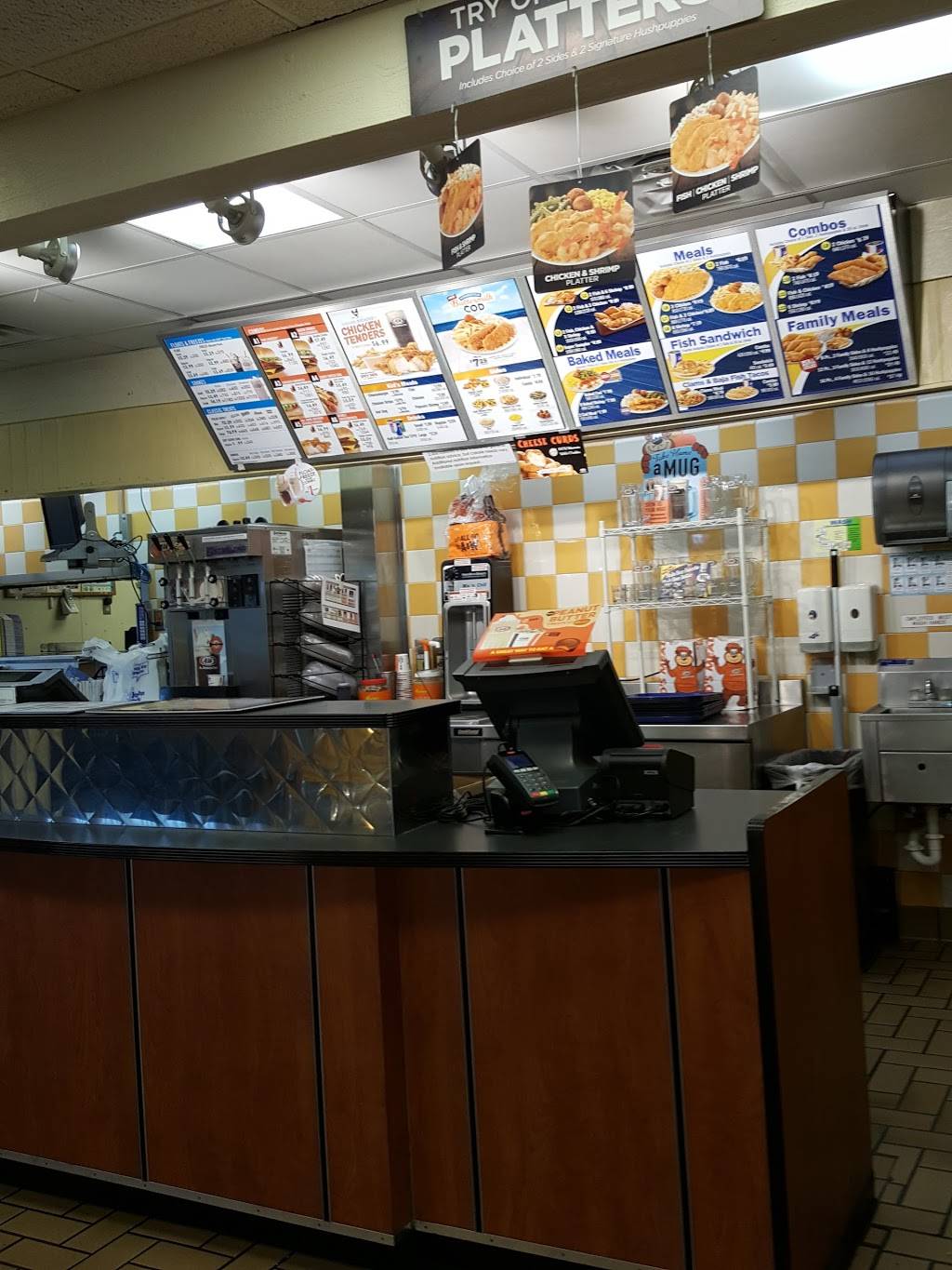 A&W Restaurant | restaurant | 3152 E 51st St, Tulsa, OK 74105, USA | 9187491219 OR +1 918-749-1219