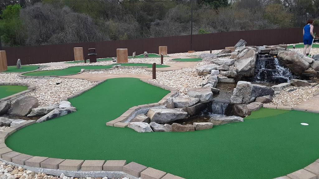 Cherokee Lanes | restaurant | 1149 Marietta Hwy, Canton, GA 30114, USA | 7703452866 OR +1 770-345-2866