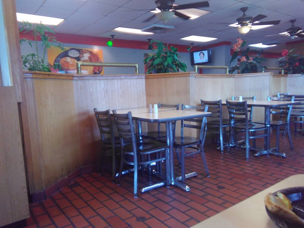 Grandys | restaurant | 8228 E R L Thornton Fwy, Dallas, TX 75228, USA | 2143241963 OR +1 214-324-1963