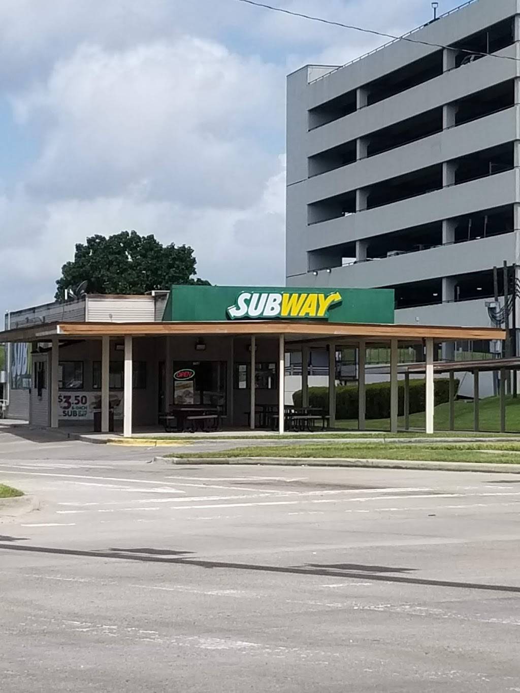 Subway Restaurants | restaurant | 750 Hwy 6 S@Memorial Dr, Houston, TX 77079, USA | 2814939228 OR +1 281-493-9228