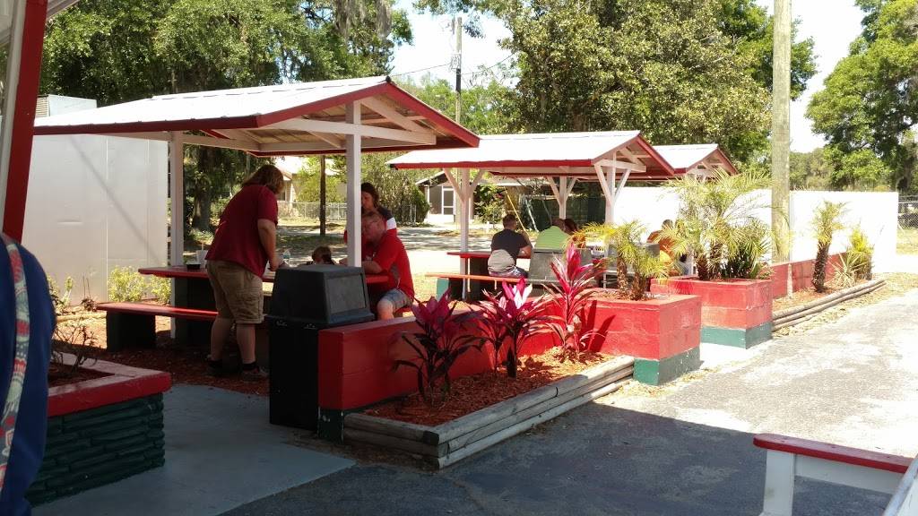 The Strawberry Hut | restaurant | 1505 N Wheeler St, Plant City, FL 33563, USA | 8137523779 OR +1 813-752-3779