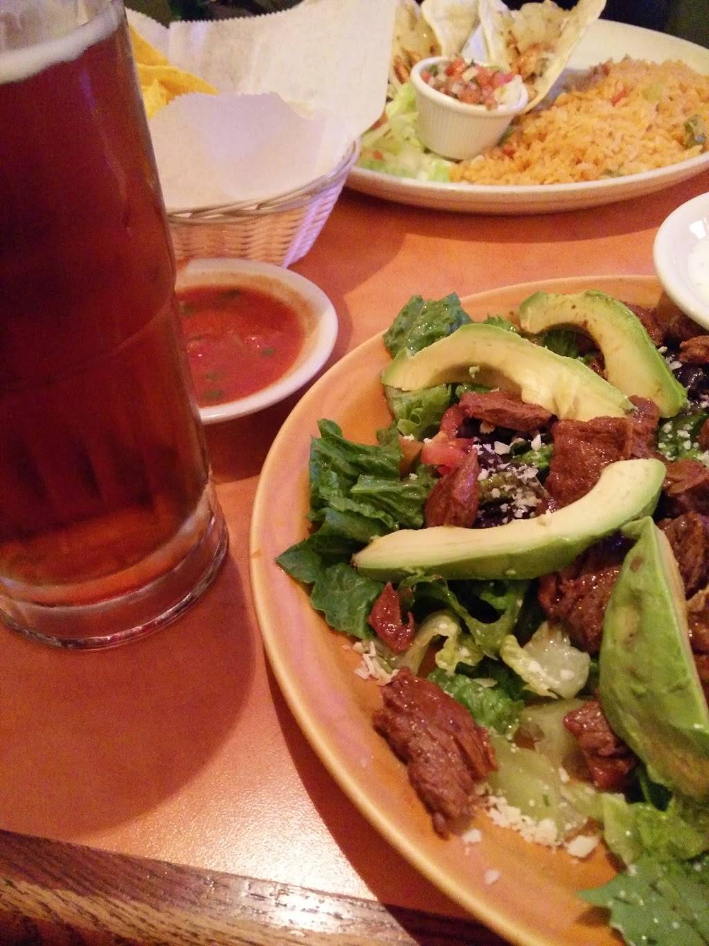 Ixtapa Mexican Grill & Cantina | restaurant | 349 Main St, Woburn, MA 01801, USA | 7817591250 OR +1 781-759-1250