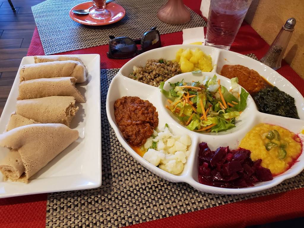 Merkato Ethiopian Restaurant | restaurant | 4970 Arville St #104, Las Vegas, NV 89118, USA | 7027766769 OR +1 702-776-6769