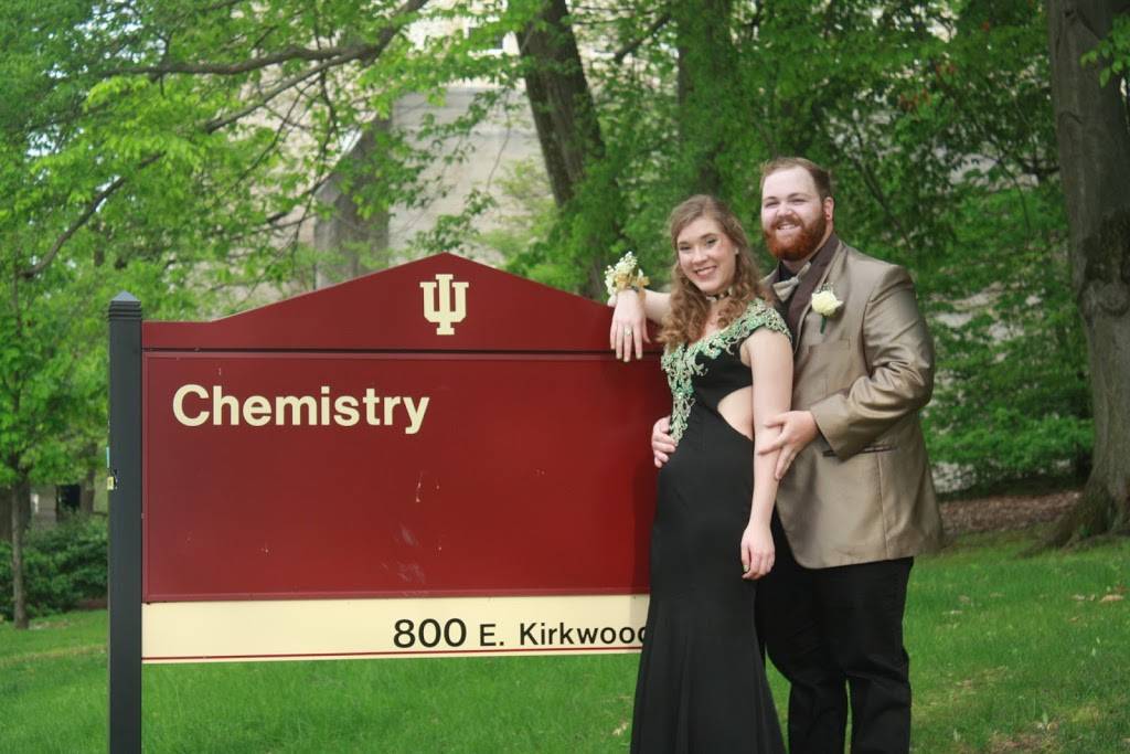 Pizza X | restaurant | 4621 W Richland Plaza Dr, Bloomington, IN 47404, USA | 8128764443 OR +1 812-876-4443