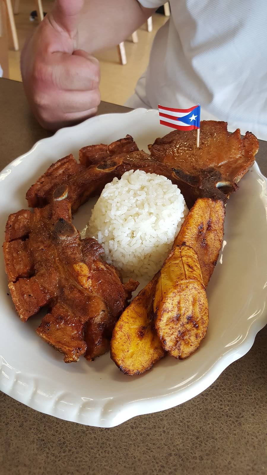 La Garita Grocery and café | restaurant | 8333 Culebra Rd #104, San Antonio, TX 78251, USA | 2103753187 OR +1 210-375-3187