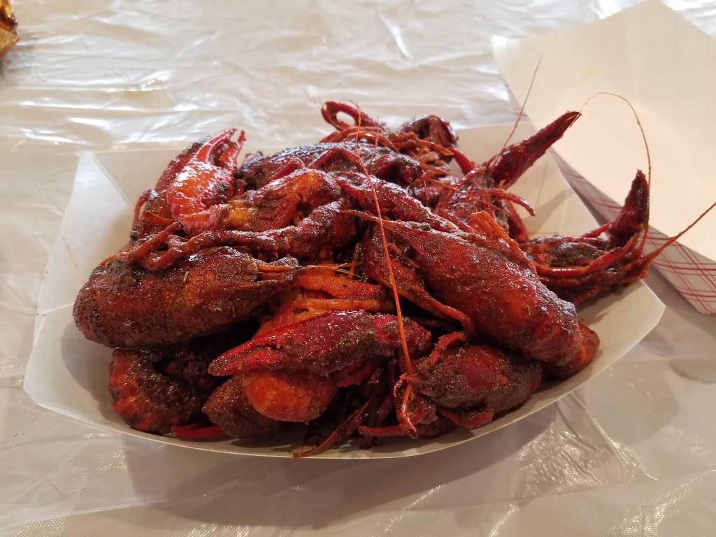 La Crawfish | restaurant | 3331 Telephone Rd, Houston, TX 77023, USA | 8328046901 OR +1 832-804-6901