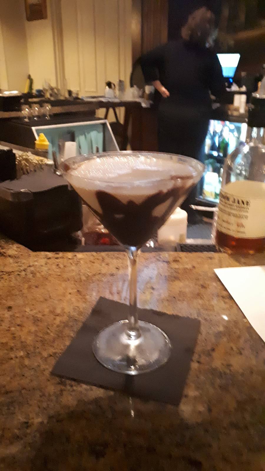 Lakeside Bar + Grill | night club | 700 Bloom St, Kissimmee, FL 34747, USA | 4075666000 OR +1 407-566-6000