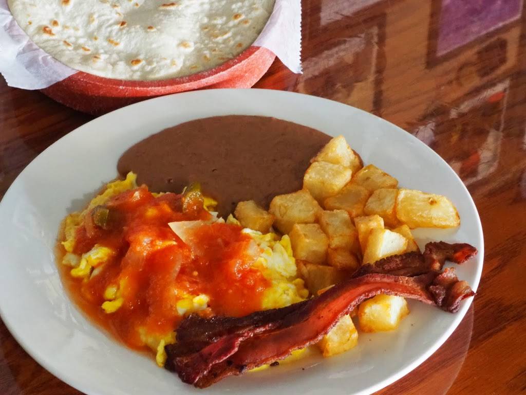 Drop Zone Cafe & bar | restaurant | 1804 E Carson, San Antonio, TX 78208, USA | 2103147590 OR +1 210-314-7590