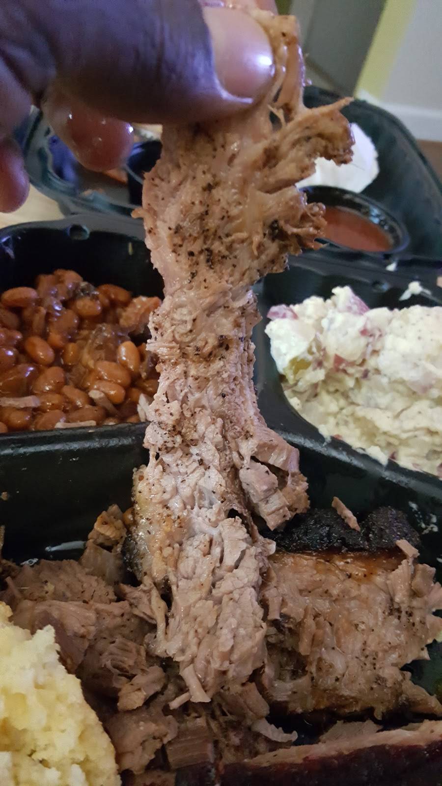 Chuck’s Wagon BBQ | restaurant | 6946 Laurel Bowie Rd, Bowie, MD 20715, USA | 3012621546 OR +1 301-262-1546