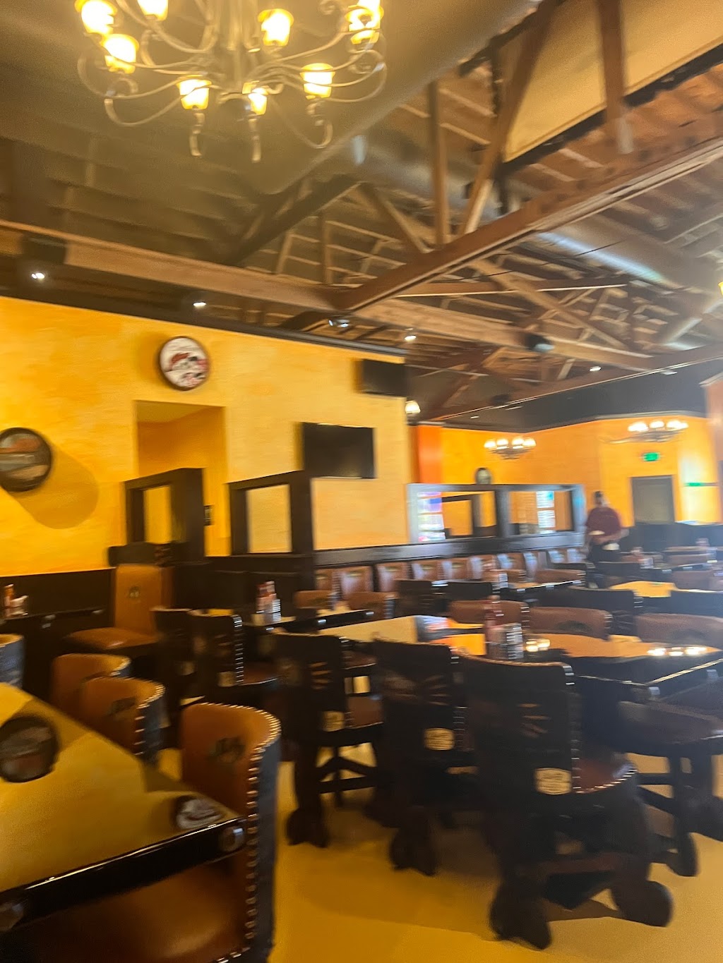El Patio Mexican Restaurant | restaurant | 3052 Twelve Mile Rd, Berkley, MI 48072, USA | 2486773194 OR +1 248-677-3194