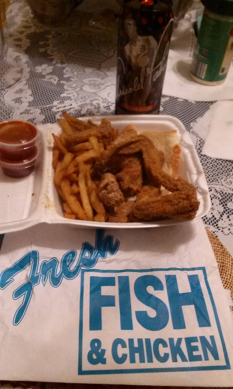 Golden Fish & Chicken | restaurant | 4457 S Cottage Grove Ave, Chicago, IL 60653, USA | 7735383474 OR +1 773-538-3474