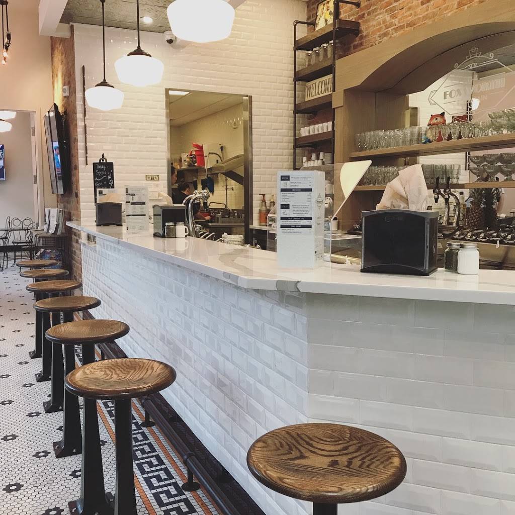 DELRAY SHORES PHARMACY & SODA FOUNTAIN | restaurant | 124 NE 5th Ave, Delray Beach, FL 33483, USA | 5612722124 OR +1 561-272-2124