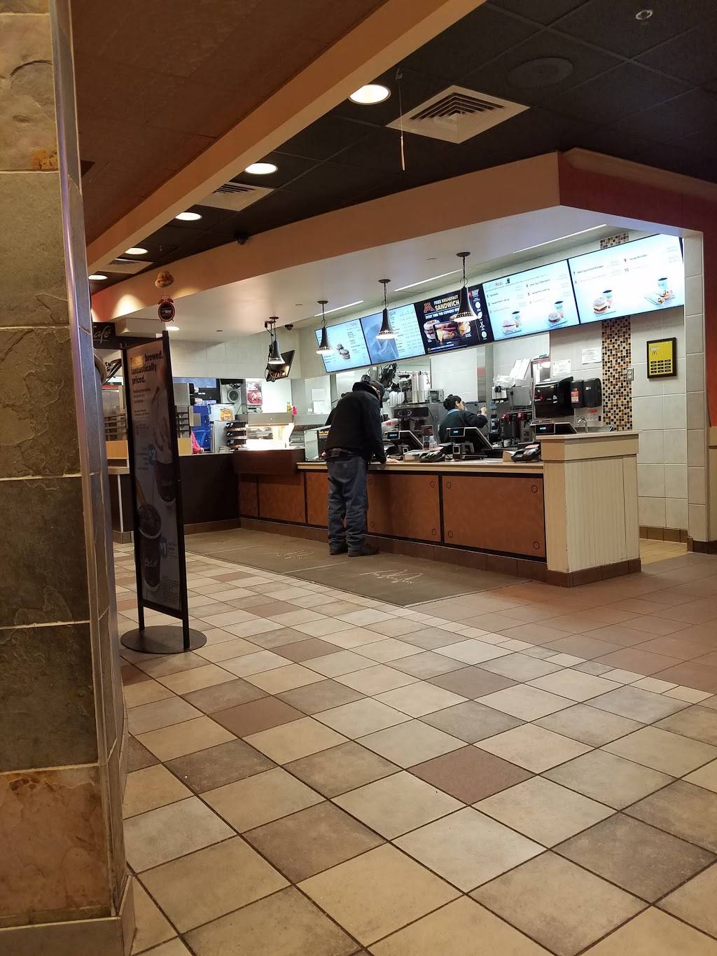 McDonalds | cafe | 1388 Maryland Ave E, St Paul, MN 55106, USA | 6517744147 OR +1 651-774-4147