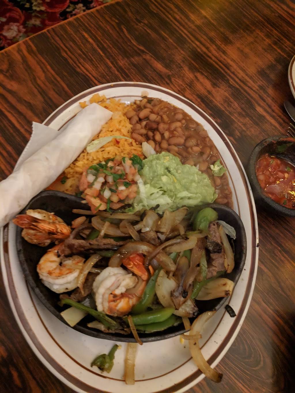 The Original Las Casuelas | restaurant | 5642, 368 N Palm Canyon Dr, Palm Springs, CA 92262, USA | 7603253213 OR +1 760-325-3213