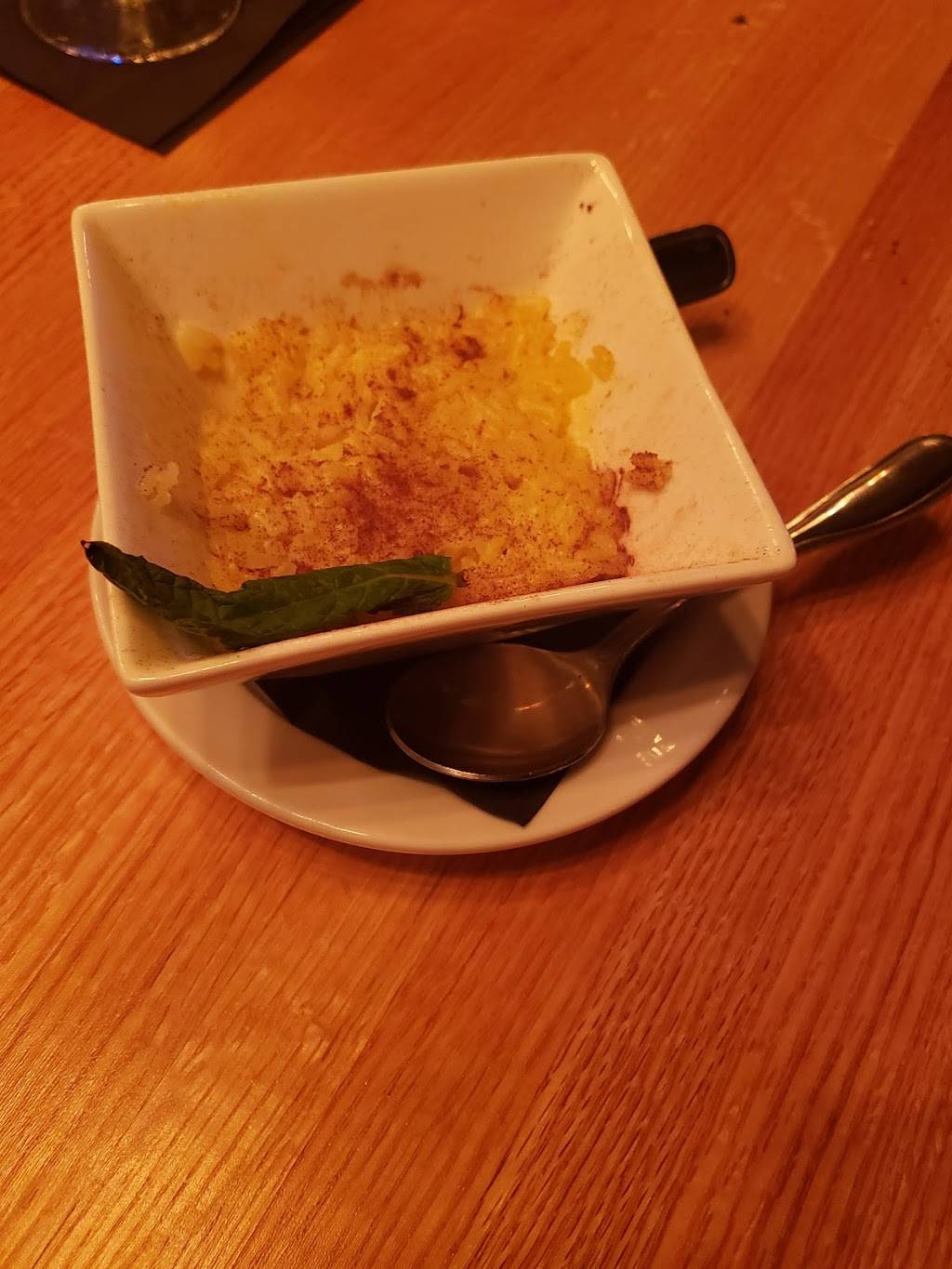 222 Union Restaurant and Bar | restaurant | 222 Union St, New Bedford, MA 02740, USA | 7747624406 OR +1 774-762-4406