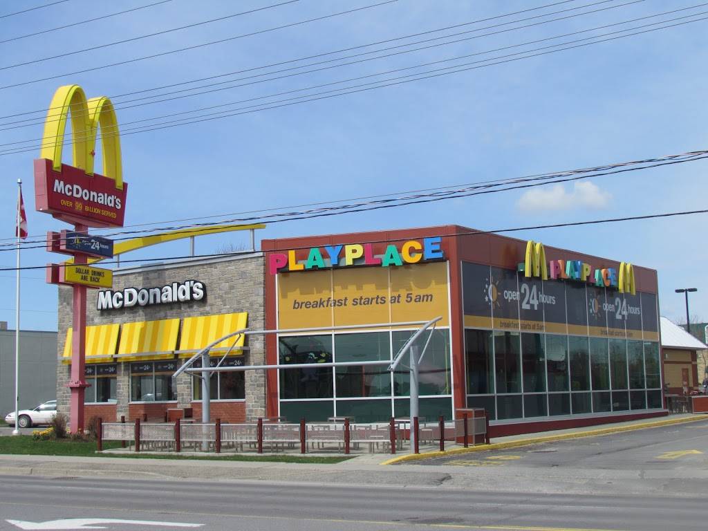 McDonalds | cafe | 2454 Parkedale Ave, Brockville, ON K6V 3G8, Canada | 6133425551 OR +1 613-342-5551