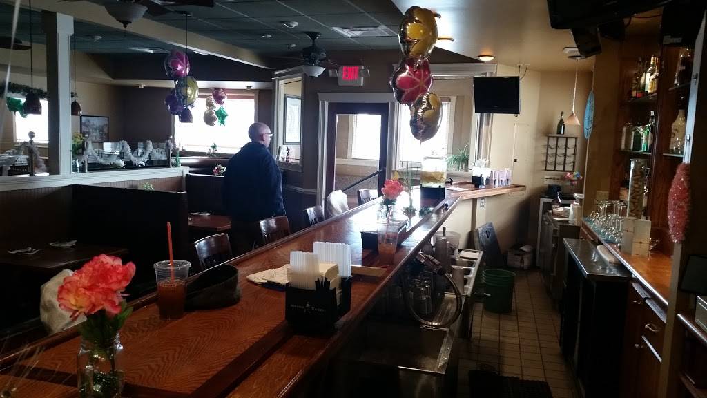 Companions Take Out | restaurant | 488 Broadway, Revere, MA 02151, USA | 7812843900 OR +1 781-284-3900