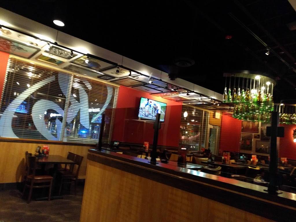 Red Robin Gourmet Burgers and Brews | restaurant | 2500 S Harlem Ave, North Riverside, IL 60546, USA | 7083297198 OR +1 708-329-7198