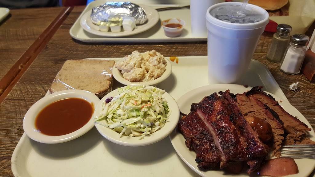 Bodacious Bar-B-Q | restaurant | 1206 E Division St, Arlington, TX 76011, USA | 8178604248 OR +1 817-860-4248