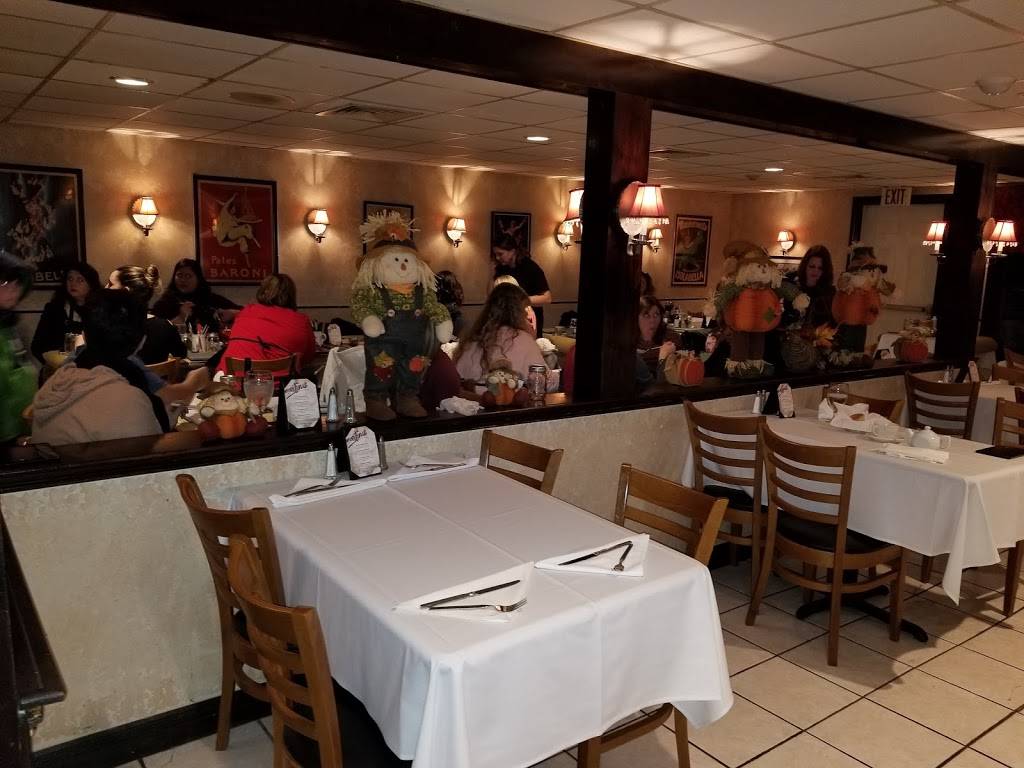 Luccianos Cafe | restaurant | 52 Gilcreast Rd, Londonderry, NH 03053, USA | 6034322442 OR +1 603-432-2442