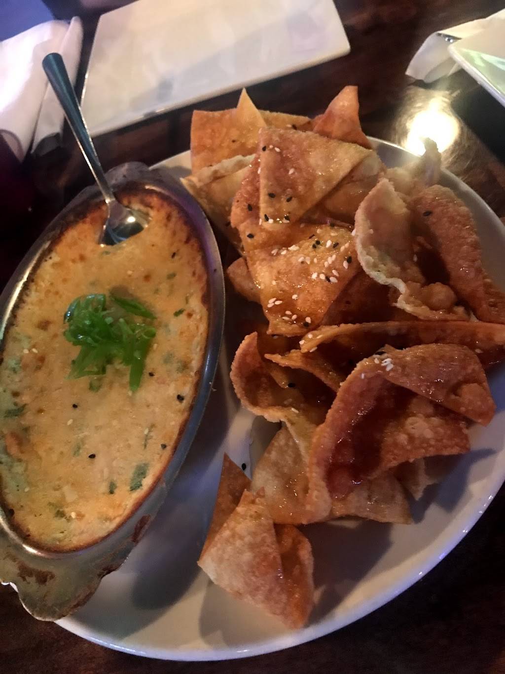 Louies Tap House | restaurant | 5689 Elevator Rd, Roscoe, IL 61073, USA | 8152701020 OR +1 815-270-1020