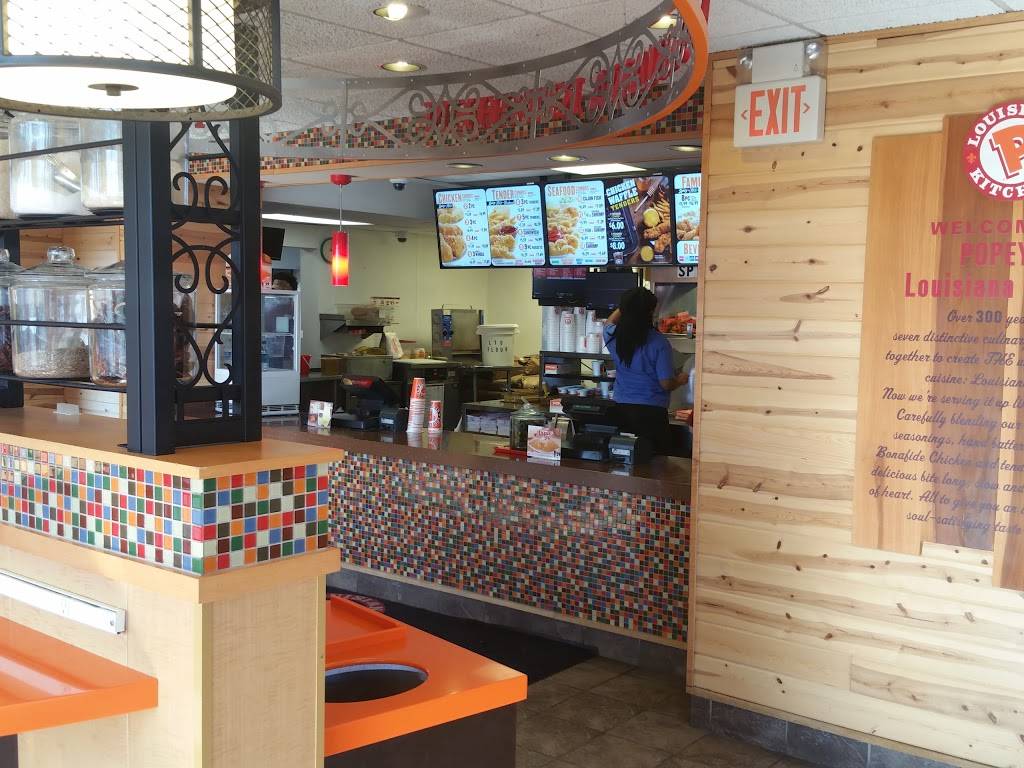 Popeyes Louisiana Kitchen | restaurant | 677 N Dupont Hwy, Dover, DE 19901, USA | 3026745188 OR +1 302-674-5188