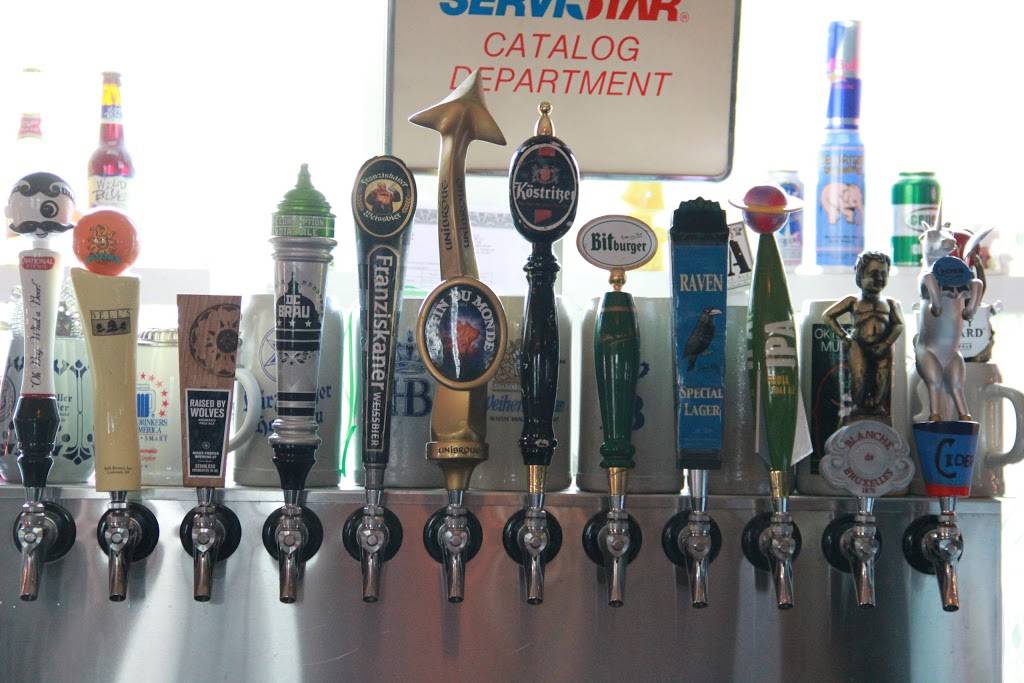 Dew Drop Inn | restaurant | 2801 8th St NE, Washington, DC 20017, USA | 2027910909 OR +1 202-791-0909