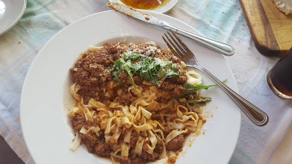 Pias Trattoria | restaurant | 3054 Beach Blvd S, Gulfport, FL 33707, USA | 7273272190 OR +1 727-327-2190