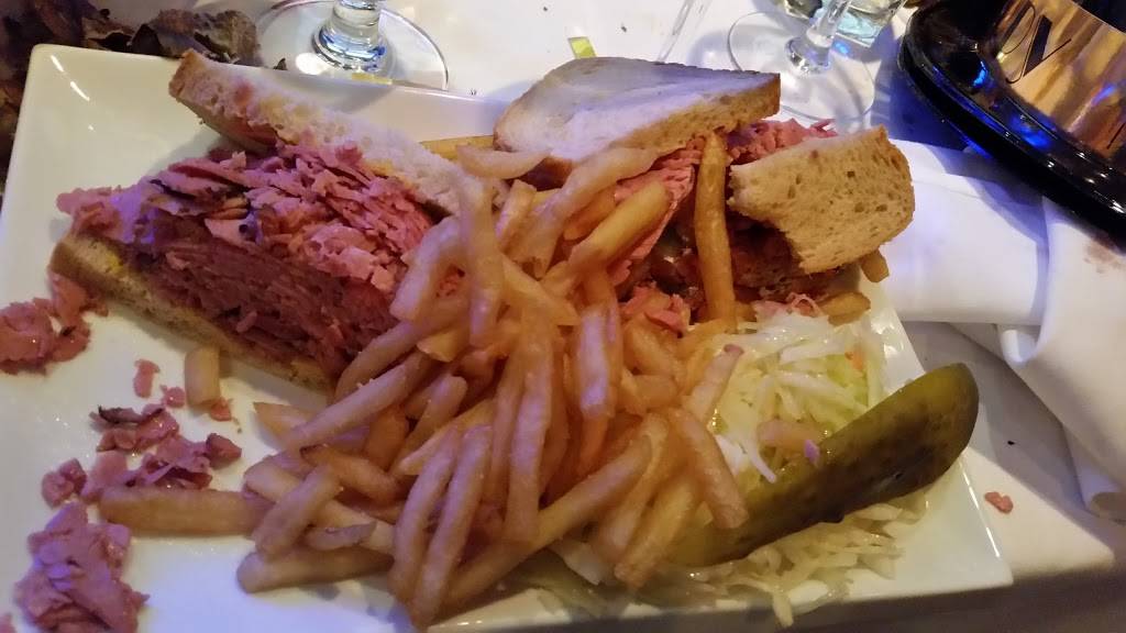 Restaurant Shekz | restaurant | 7272 Boulevard Maurice-Duplessis, Montréal, QC H1E 4A7, Canada | 5144945555 OR +1 514-494-5555