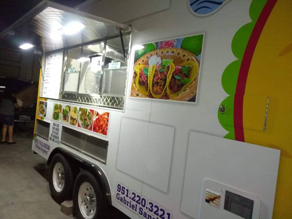 Mana Tacos | restaurant | 6452 Mission Boulevard, Riverside, CA 92509, USA | 9512203221 OR +1 951-220-3221