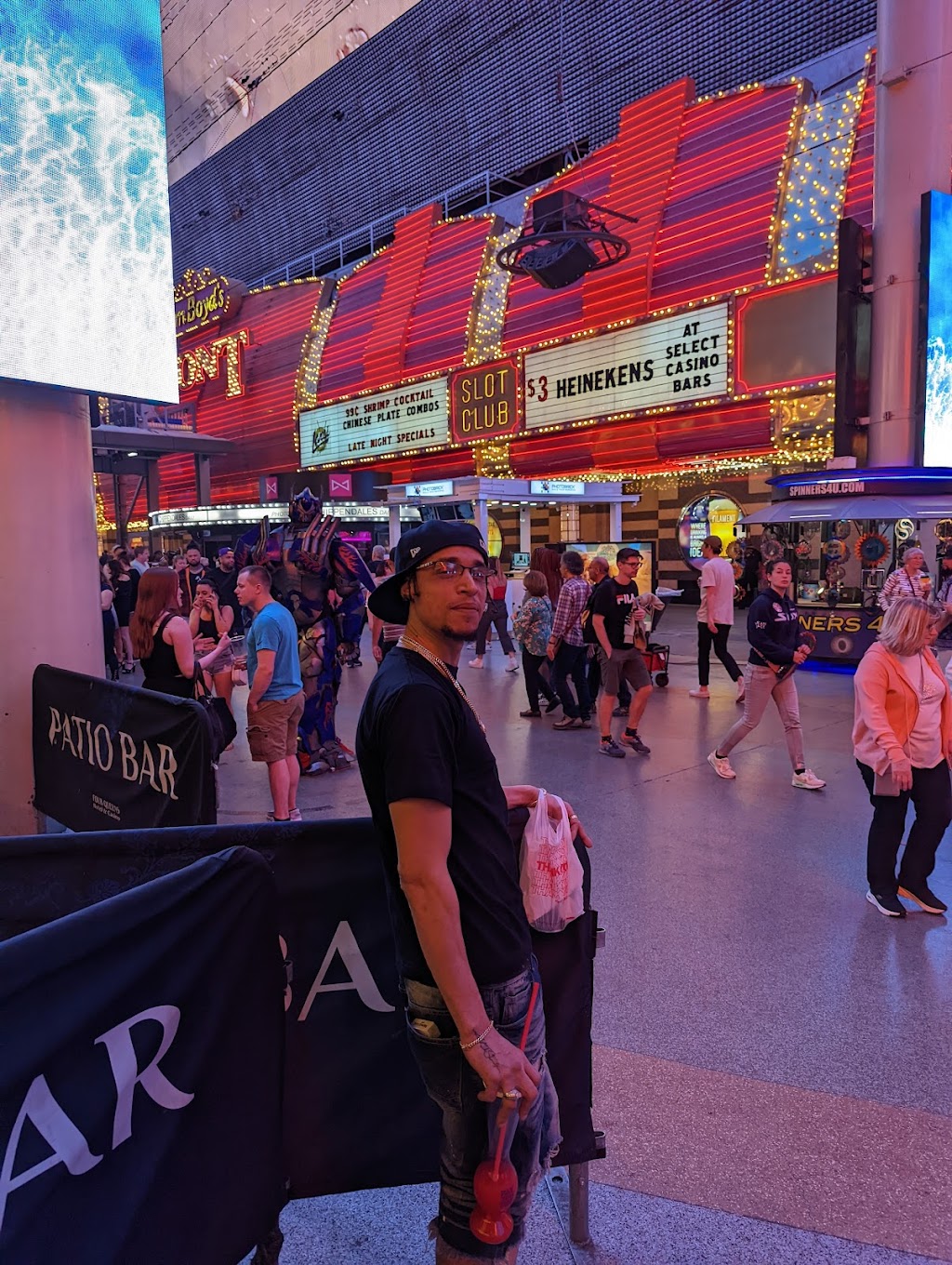 Lanai Express at Fremont Casino | restaurant | 200 E Fremont St, Las Vegas, NV 89101, USA | 7023853232 OR +1 702-385-3232