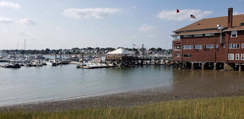 Winthrop Yacht Club | night club | 649 Shirley St, Winthrop, MA 02152, USA | 6178466209 OR +1 617-846-6209