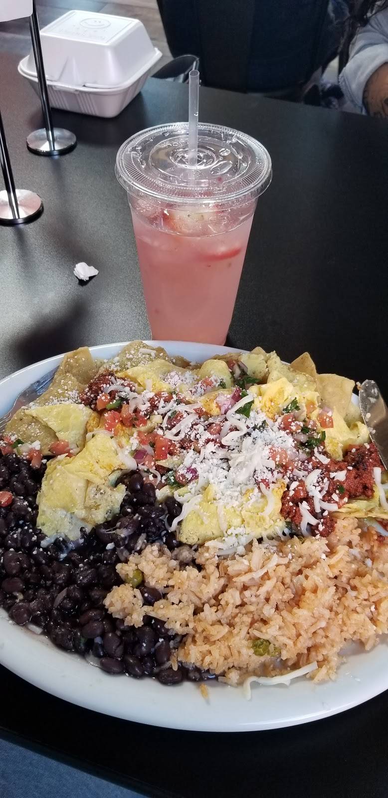 U Crave Grill | restaurant | 110 N Maclay Ave, San Fernando, CA 91340, USA | 8186170154 OR +1 818-617-0154