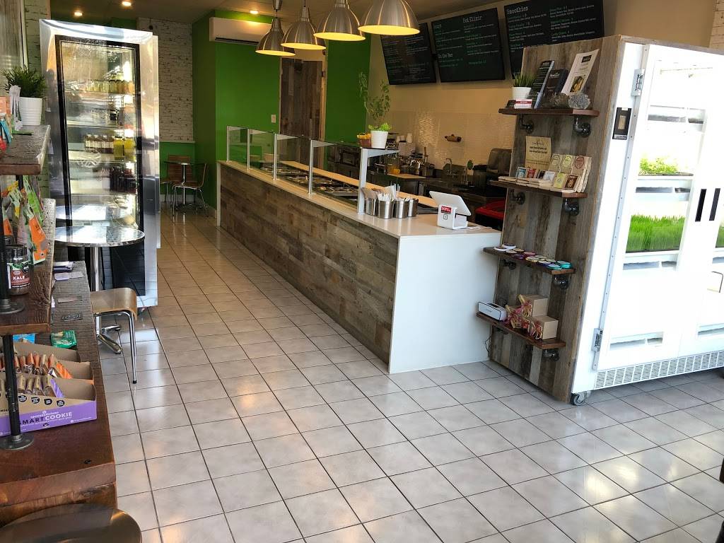 RawBlendz Juice & Salad | restaurant | 215 Lakeshore Rd E, Mississauga, ON L5G 1G5, Canada | 9058232780 OR +1 905-823-2780