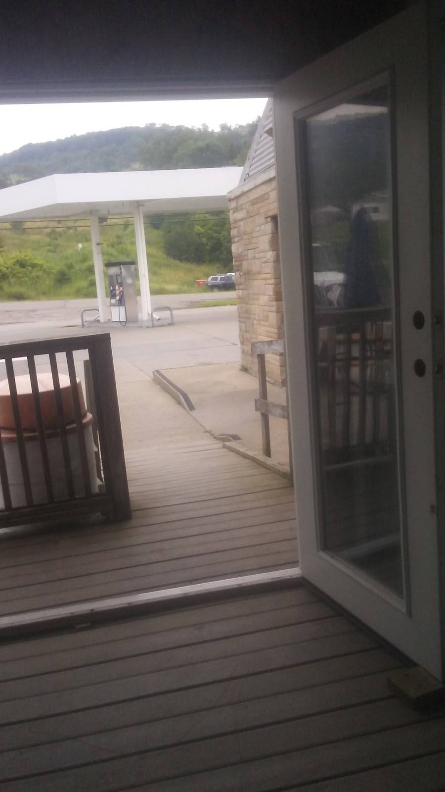 Shorts Deli | restaurant | 2351 Stannards Rd, Wellsville, NY 14895, USA | 5855936919 OR +1 585-593-6919