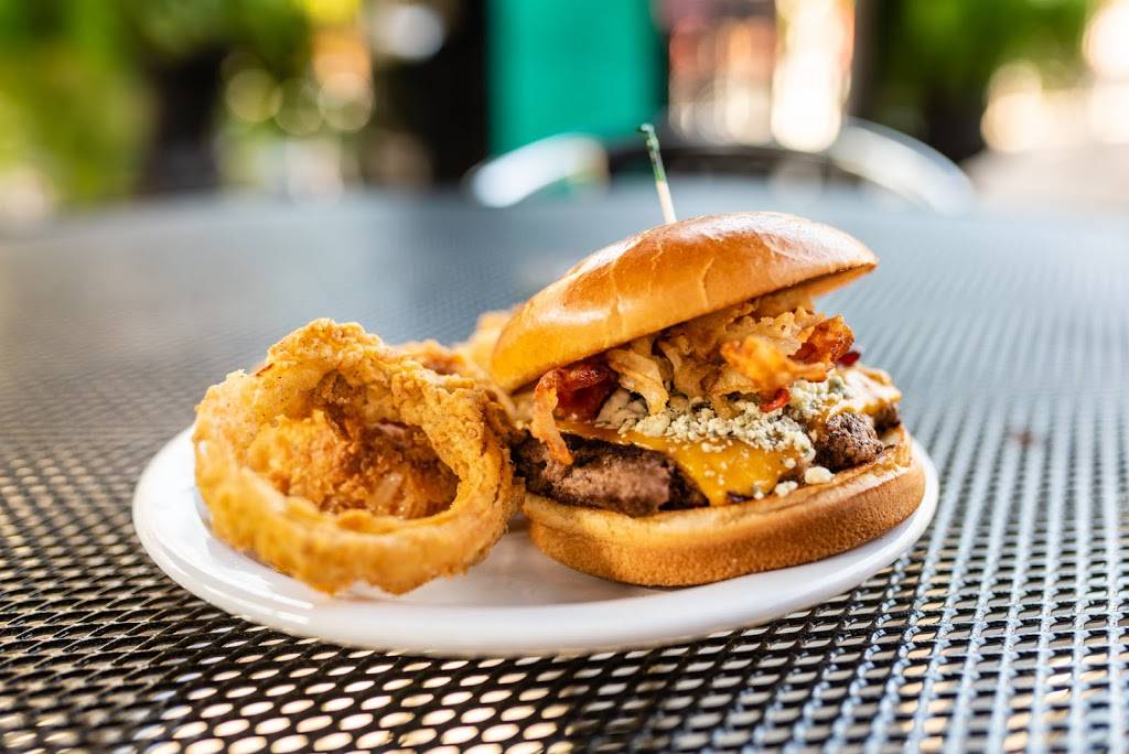 Pumphouse | restaurant | 825 E 2nd St N, Wichita, KS 67202, USA | 3162627867 OR +1 316-262-7867