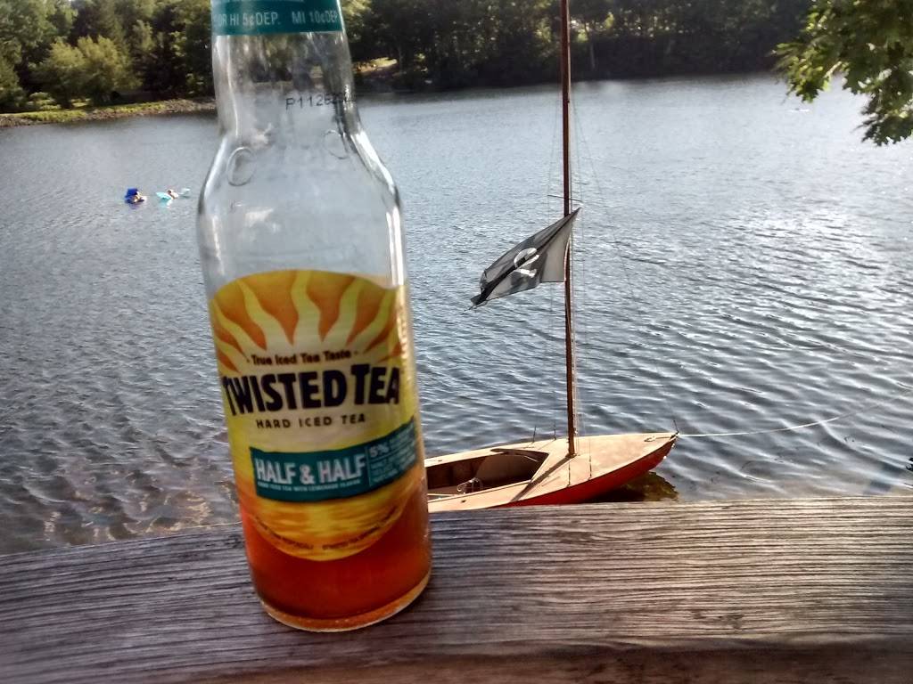 Ashfield Lakehouse | restaurant | 141 Buckland Rd, Ashfield, MA 01330, USA | 4136280158 OR +1 413-628-0158