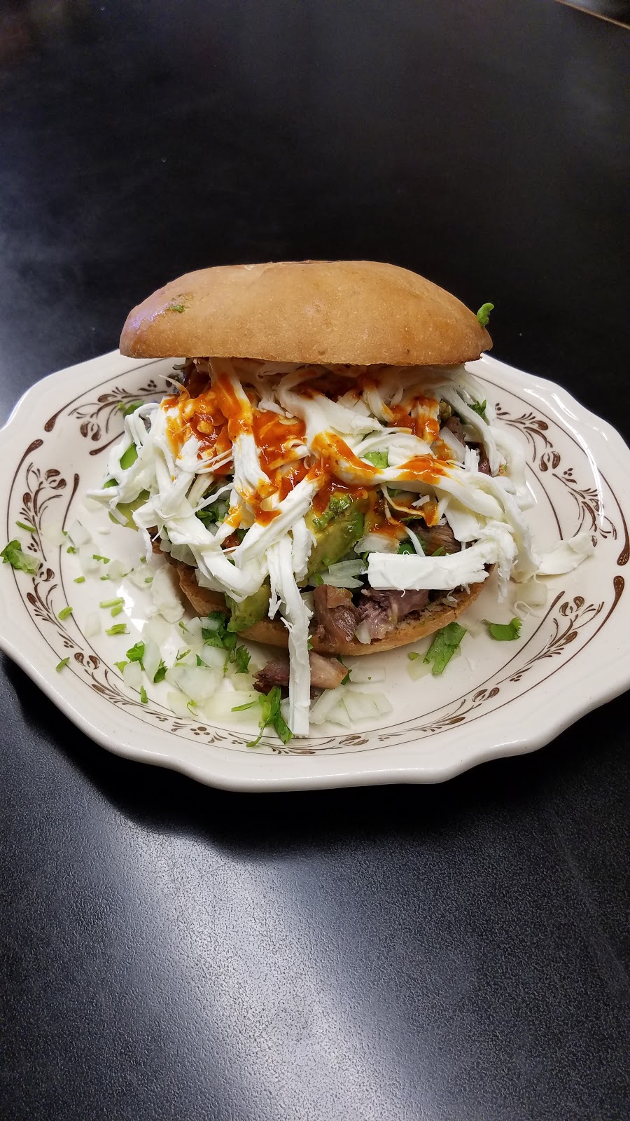 La Taqueria Los Tres Olivos(the three olives) | restaurant | 898 Western Ave, Lynn, MA 01905, USA | 7818426909 OR +1 781-842-6909