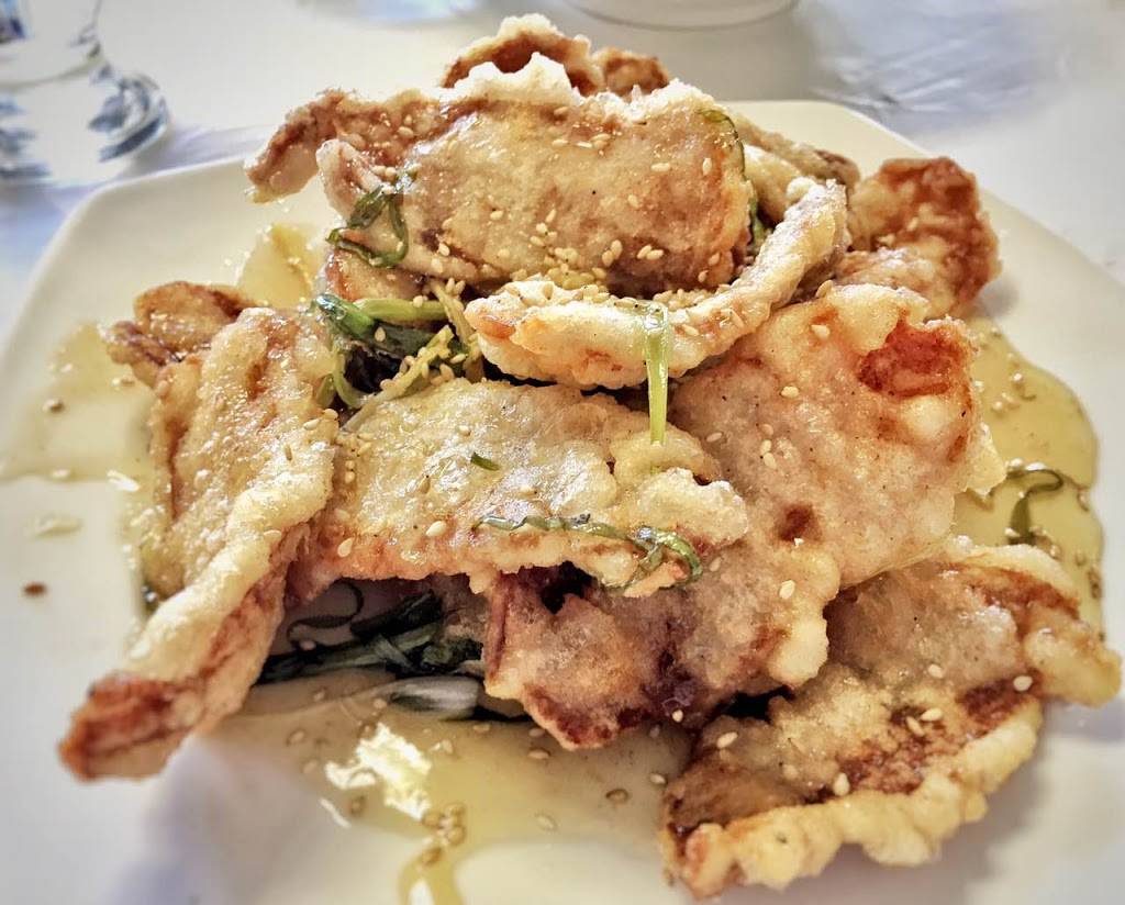 华香楼 Chinese Restaurant | restaurant | 265 King St E, Kitchener, ON N2G 3K7, Canada | 5195697888 OR +1 519-569-7888