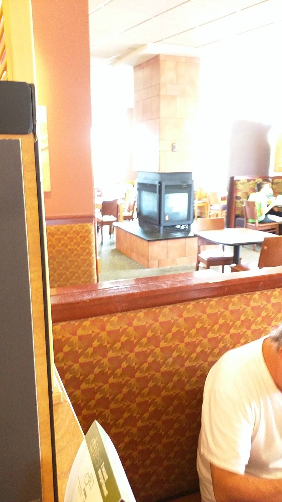 Panera Bread | restaurant | 8000 Oak Point Rd Drive, Amherst, OH 44001, USA | 4409852000 OR +1 440-985-2000