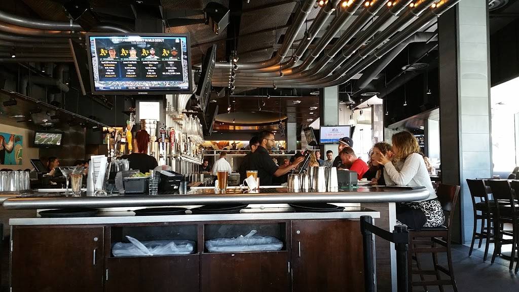 Yard House | restaurant | 300 Santana Row Suite 101, San Jose, CA 95128, USA | 4082419273 OR +1 408-241-9273